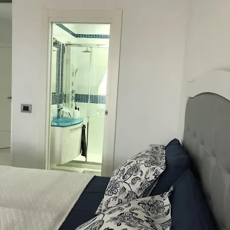 Apartment Con Impresionantes Vistas Y Piscina *