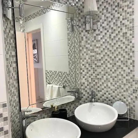 Apartman Con Impresionantes Vistas Y Piscina