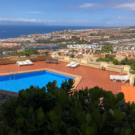 Apartment Con Impresionantes Vistas Y Piscina *