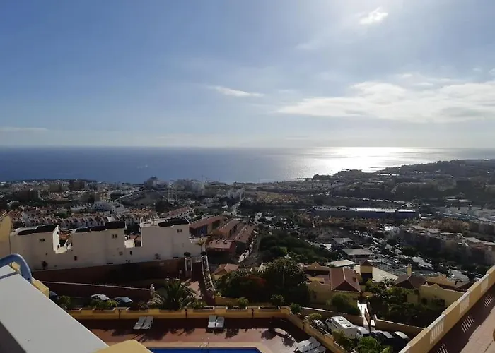 Apartment Con Impresionantes Vistas Y Piscina *